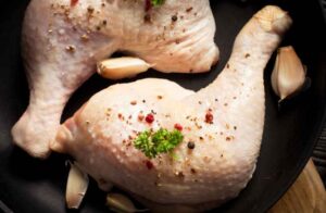 Cuisse de poulet en cocotte au four : une recette savoureuse et facile à préparer